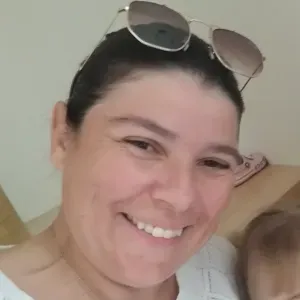 Aide à domicile bienveillante et attentionné 