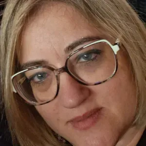 Femme de ménage et Aide à domicile