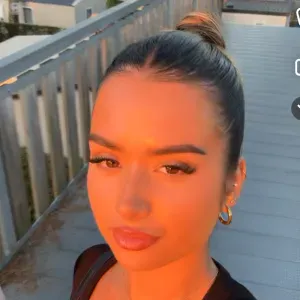 Baby-sitter située sur Grandchamps des fontaines 