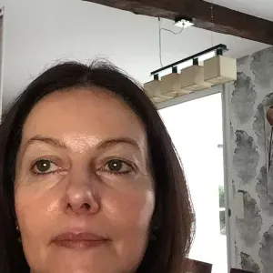 Aide ménagère expérimentée à domicile 