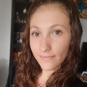 Nounou de nuit-infirmière / gardes de nuits nourrissons 