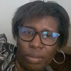 Je recherche une assistante maternelle 