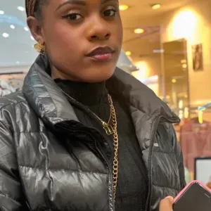 Babysitter, técnica de enfermagem 