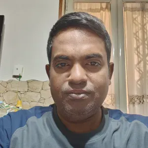 Compassionate carer looking for a job 