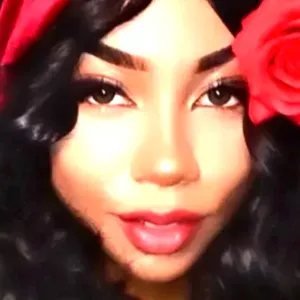 Independent fast learning entrepreneur babysitter