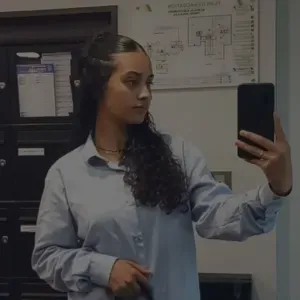 Babysitter expérimentée à Houilles !