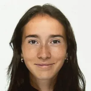 Baby-sitter avec le BAFA et le sourire 