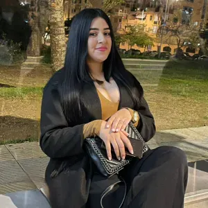 Empleada en limpieza em Madrid con atención al detalle.