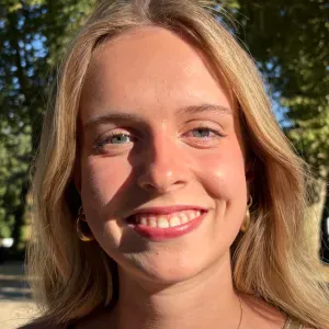 Baby-sitter expérimentée à Toulouse 