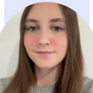 Baby-sitter toujour disponible