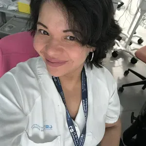 TÉCNICO EN CUIDADOS DE ENFERMERÍA 