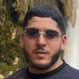 Je cherche une femme de ménage