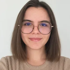 Étudiante propose garde,aide aux devoirs / soutient scolaire