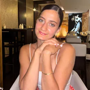 Dogs and cats sitting in Berlin 