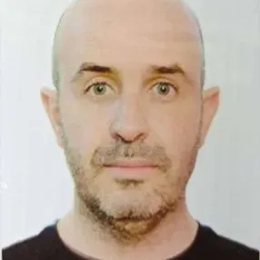 attentionné, sérieux, consciencieux, confiance  