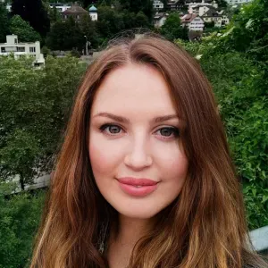 Adetta alle pulizie uffici e domestiche a Prato