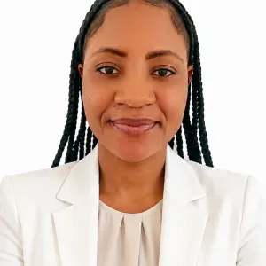 Cuidadora Interna Carinhosa no Porto - Disponível