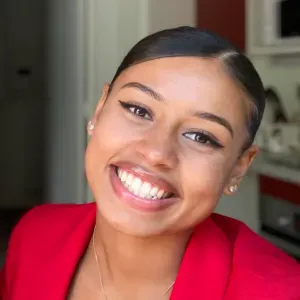 Baby-Sitter disponible et flexible