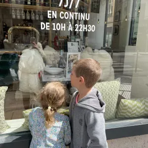 Recherche nanny anglophone et véhiculée pour 5h/semaine