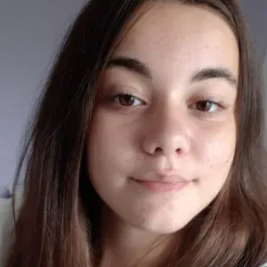 Baby-sitter expérimentée à Béziers 