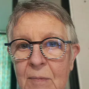 Aide au ménage pour personnes âgées