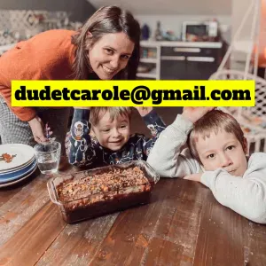 Je suis à la recherche d'une baby-sitter 