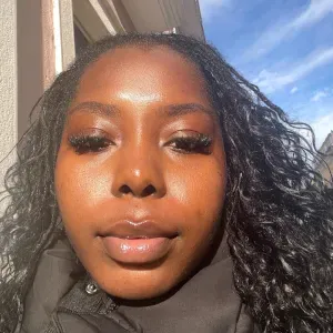 Compassionate caregiver in Coimbra 