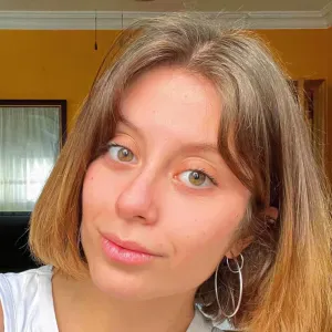 Canguro y profesora en Granada con experiencia