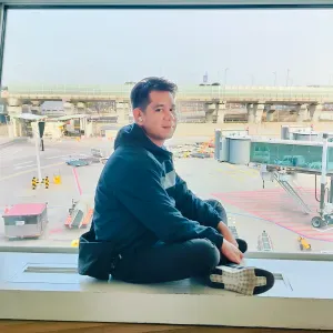 I have experience in babysitting in Hungary 