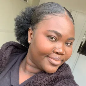 Responsible Housekeeper in Rambouillet 