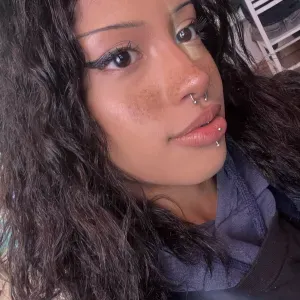 Zuverlässige und liebevolle Tiersitterin gesucht! 🐾