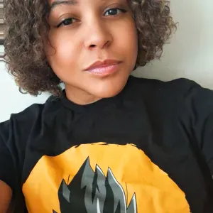 Auxiliaire de puériculture depuis 22ans tres expérimenté. 