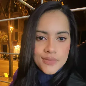 Empleada de limpieza de casas y oficinas 