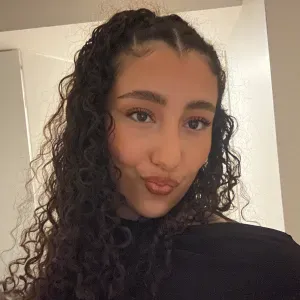 Experienced babysitter available Lund