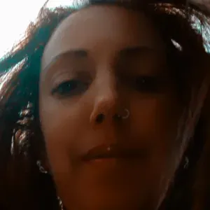 Addetta alle pulizie. Automunita.