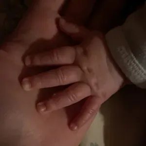 Je cherche une baby-sitter à domicile
