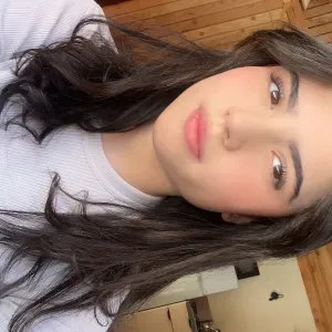 Babysitter à Versailles/Paris/Saint Germain en Laye 