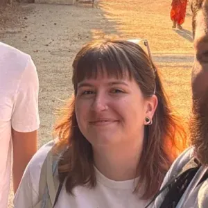 Baby-sitter occasionnel aux alentours d'Angers 