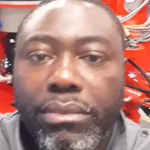 Je travaille comme interimaire 