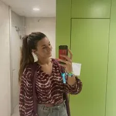 Hola! Soy lucia y soy canguro!