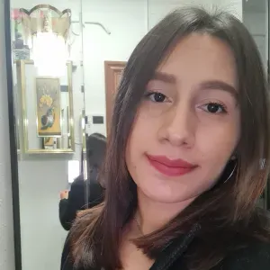 Cuidadora personas mayores en Barcelona