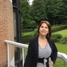 Babysitting plein temps ou min. 3 x par semaine