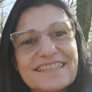 Cuidadora Compassiva em Viseu - 