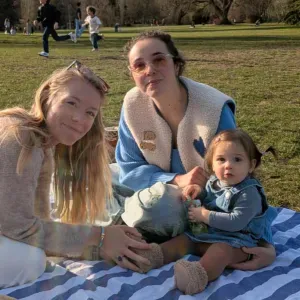 Babysitter occasionelle pour aider  