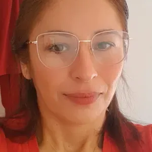 Cuidadora en Barcelona, Suria, con pasiva