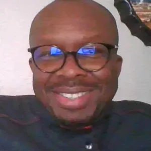 Responsible House keeper in Lisbon 