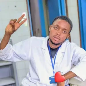 Aide à domicile pour vos travaux de ménage et accompagnement