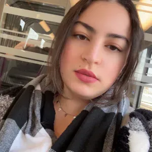 Baby-sitter sérieuse et attentionnée disponible à Essone