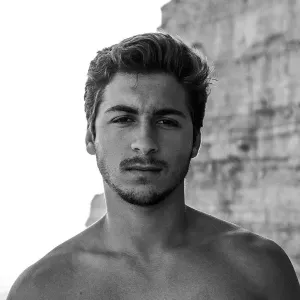 Oferta de emprego para petsitter em Cascais