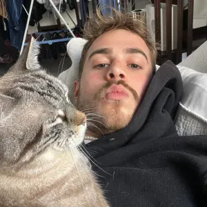 Pet-Sitter à Paris disponible le mois de juin